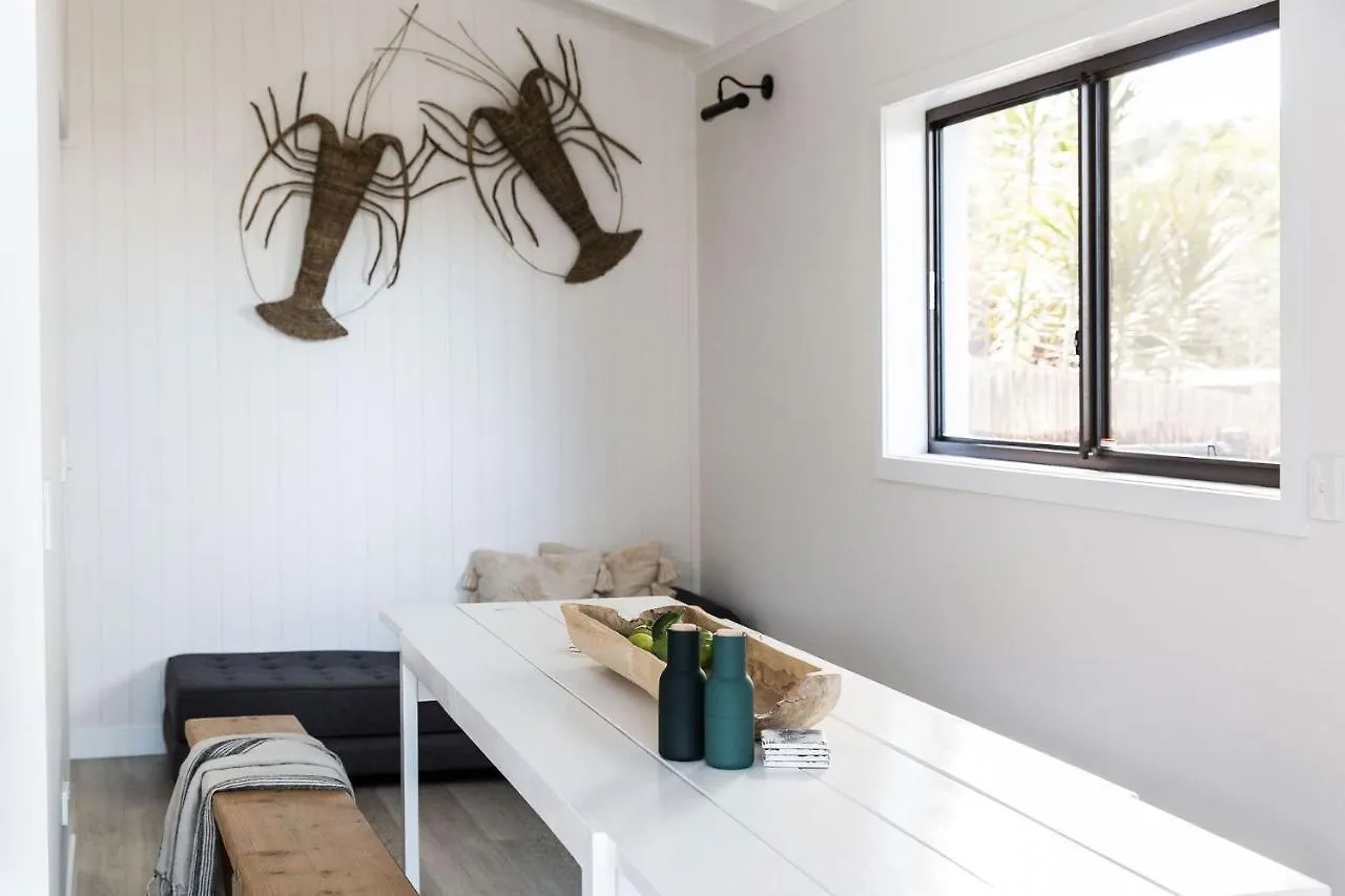 The Coconut Palm One Is A Designer Villa 선샤인 비치 0*,